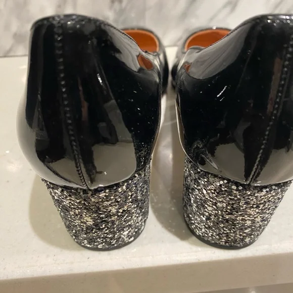 Kate Spade Glitter shoes - Picture 5 of 9
